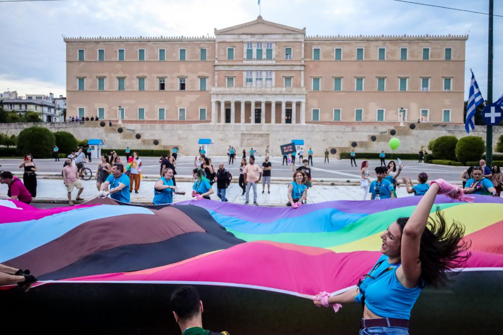 Η Ελληνική Ψυχιατρική Εταιρεία δίνει απάντηση στις μεσαιωνικές θέσεις της εκκλησίας