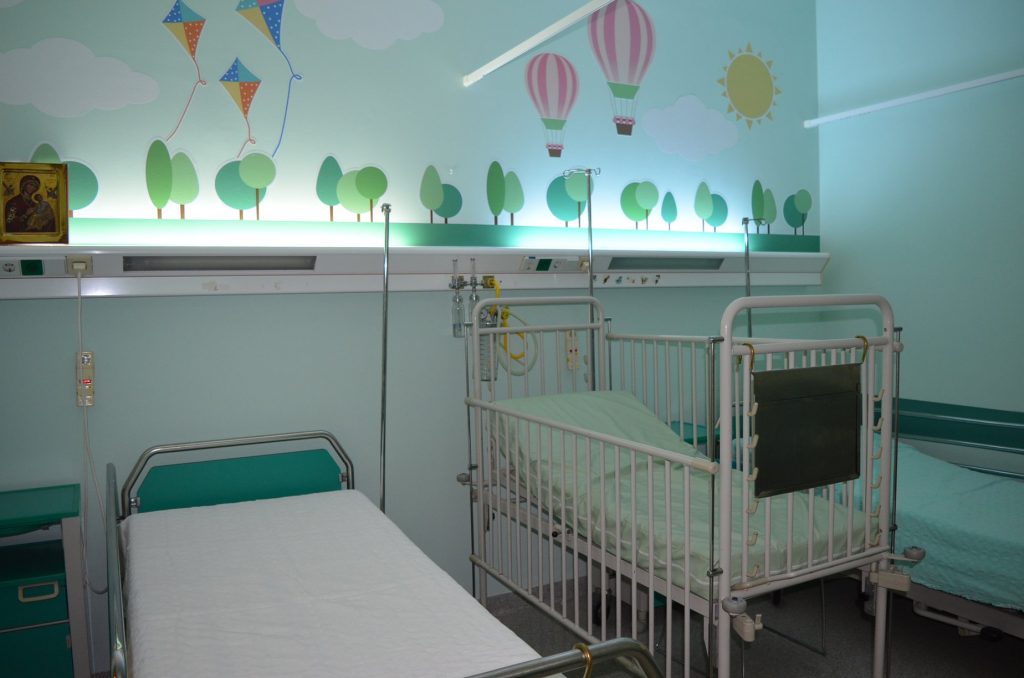 Διάλυση του ΕΣΥ: Με λουκέτο κινδυνεύει η παιδιατρική κλινική του νοσοκομείου Λαμίας