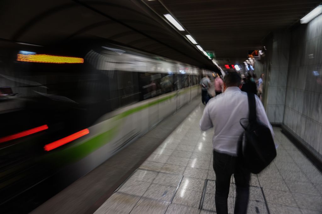 Πώς θα κινηθούν τα Μέσα Μεταφοράς ανήμερα των Θεοφανίων – Τι ισχύει για Μετρό και Τραμ