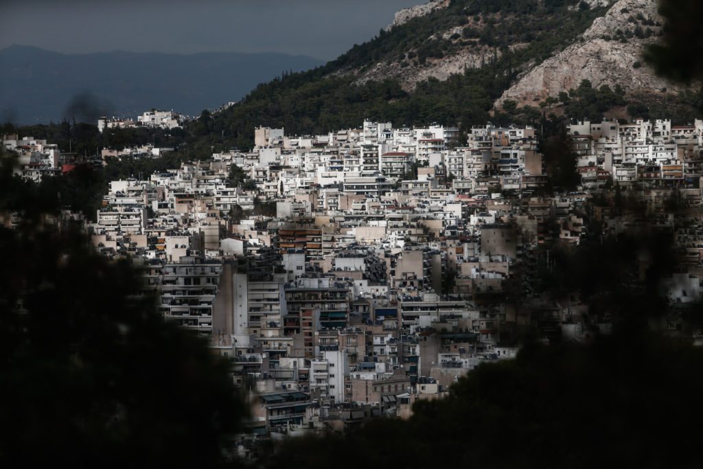 Αγορά ακινήτων: Περιζήτητα σε ελληνικά νησιά και Αθηναϊκή Ριβιέρα μέχρι παλαιά διαμερίσματα στην Αττική