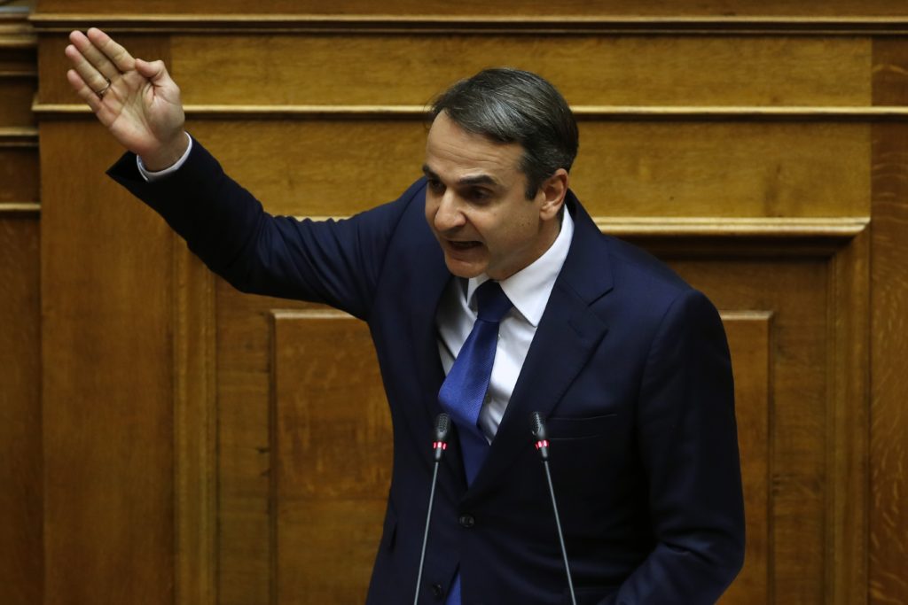 ΣΥΡΙΖΑ: «Ταύτιση Μητσοτάκη-Όρμπαν και με τη βούλα του Ευρωκοινοβουλίου»