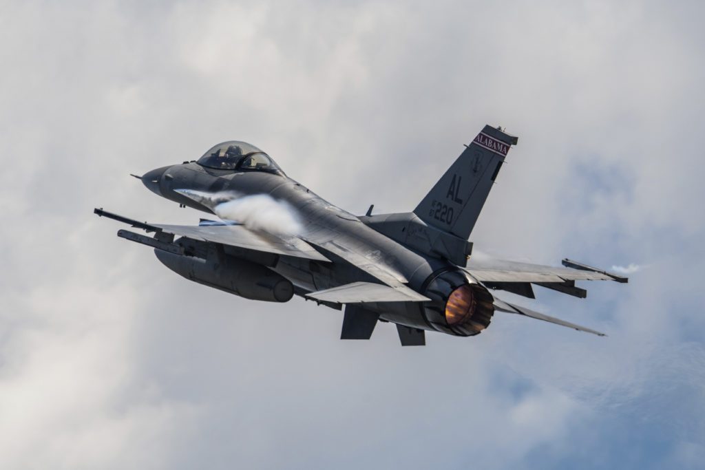 Συντριβή F-16 των ΗΠΑ ανοιχτά της Νότιας Κορέας