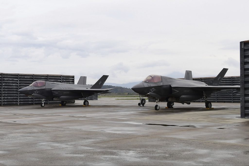 F-35: Πληθαίνουν τα ερωτήματα για την πανάκριβη αγορά – Τι ισχύει με τα όπλα που «ξεφορτώνονται» οι ΗΠΑ;