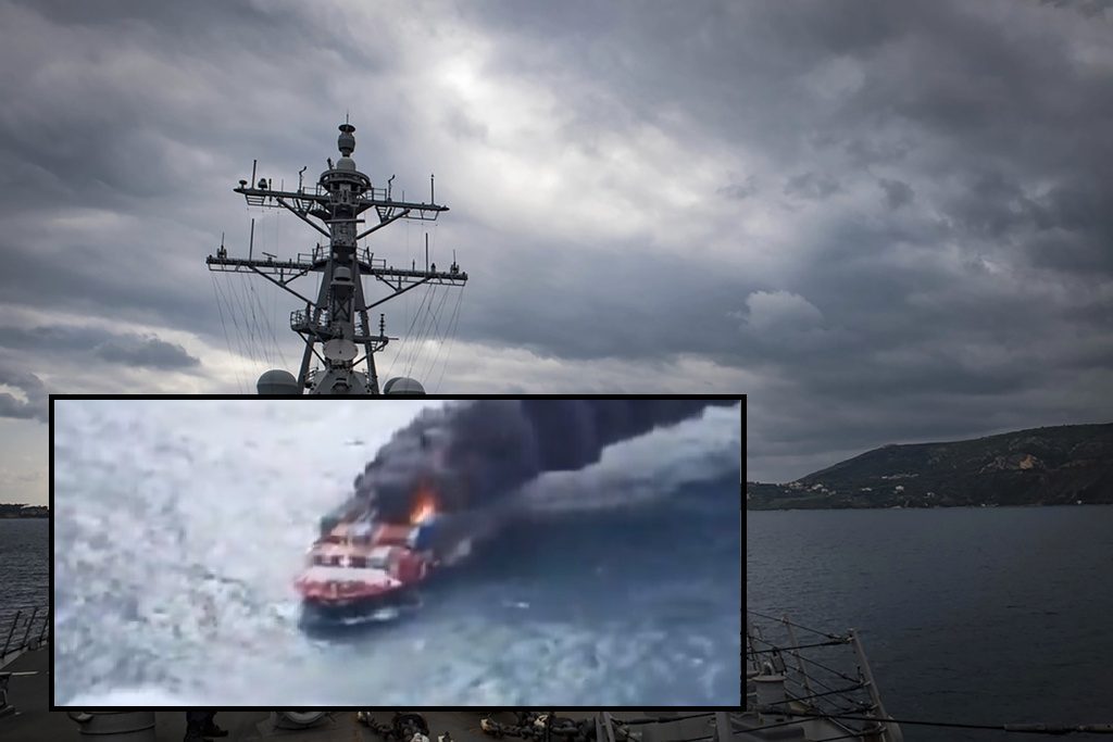 Στο κόκκινο η ένταση στην Ερυθρά Θάλασσα: Αμερικανικό το πλοίο που έπληξαν με πύραυλο οι Χούθι (Videos)
