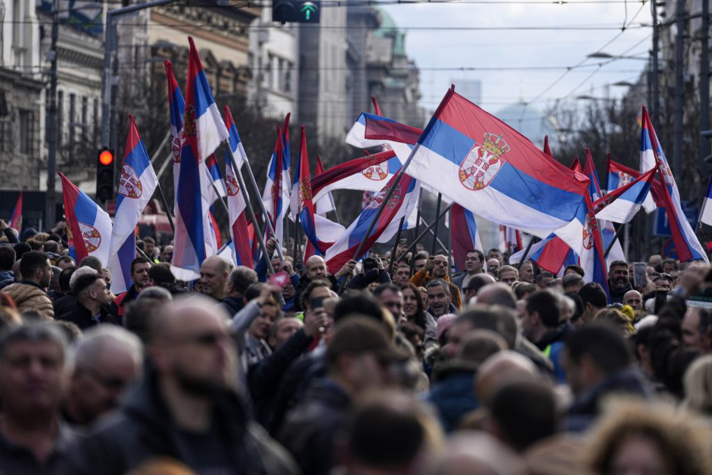 Σερβία: Καταγγελία για άγριο ξυλοδαρμό σε ηγέτη της αντιπολίτευσης – «Έμεινε μερικώς παράλυτος»