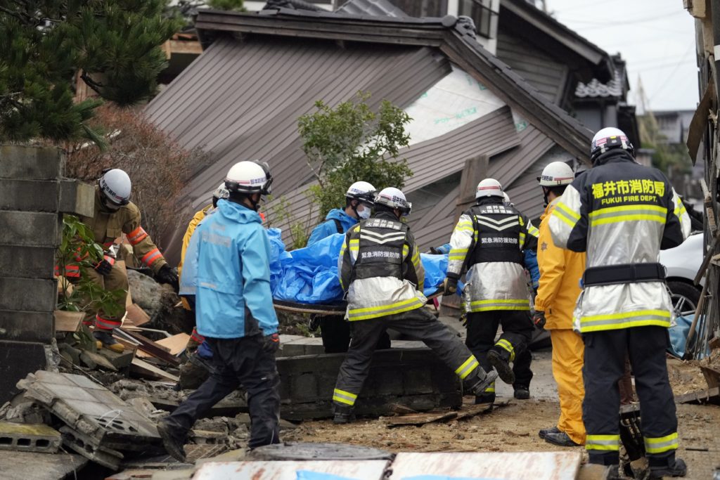 Ιαπωνία: Τους 110 έφτασαν οι νεκροί από τον σεισμό της Πρωτοχρονιάς, ενώ περισσότεροι από 200 είναι οι αγνοούμενοι