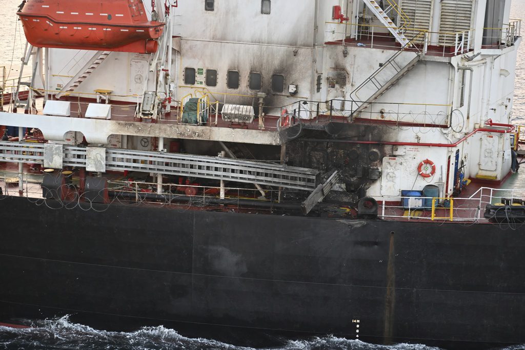 Υεμένη: Εμπορικό πλοίο χτυπήθηκε από πύραυλο – Σώο το πλήρωμα