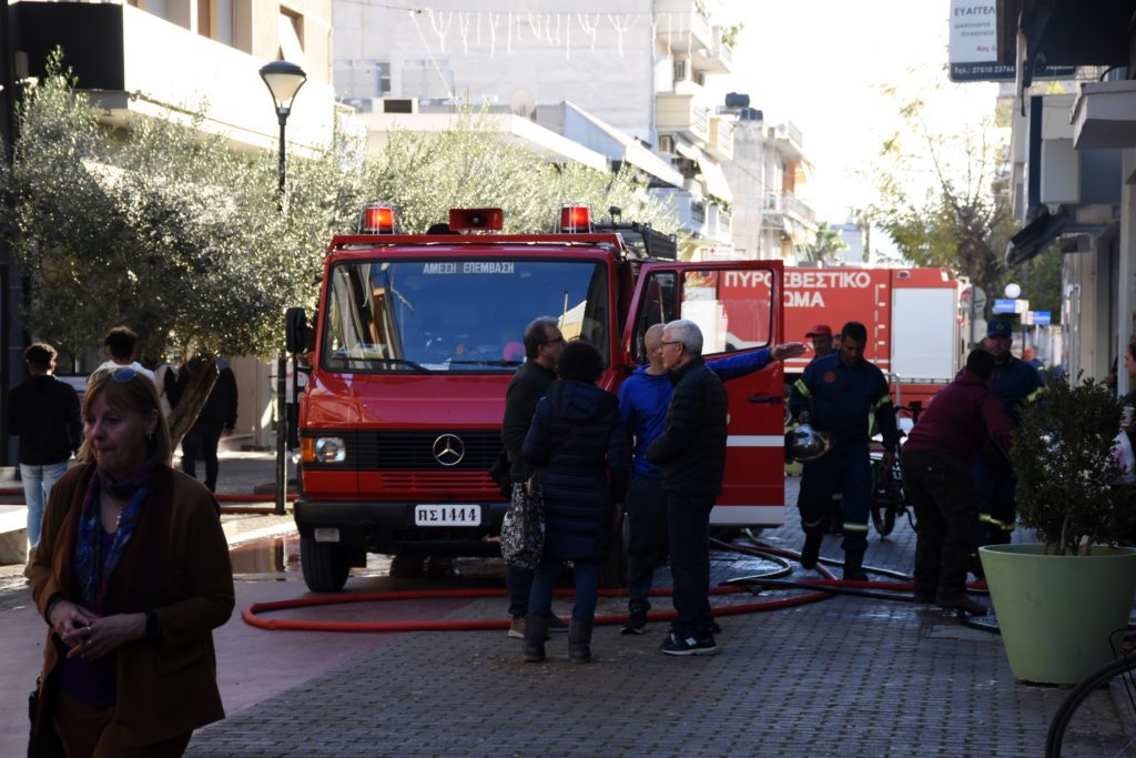 Πυροσβεστική: Δύο νεκροί από φωτιές σε σπίτια σε ένα 24ωρο- Τουλάχιστον 8 σε έναν μήνα