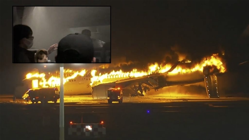 Ιαπωνία: «Είδα σπίθες και την καμπίνα γεμάτη με καπνούς» – Σοκάρουν οι μαρτυρίες επιβατών του αεροσκάφους A350 (Videos)