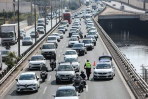 Κίνηση τώρα: Ξανά στο κόκκινο ο Κηφισός &#8211; Πού αλλού εντοπίζονται προβλήματα (Χάρτης)