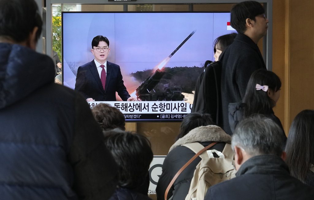 Βόρεια Κορέα: Δεύτερη εκτόξευση πυραύλων κρουζ μέσα σε μια εβδομάδα