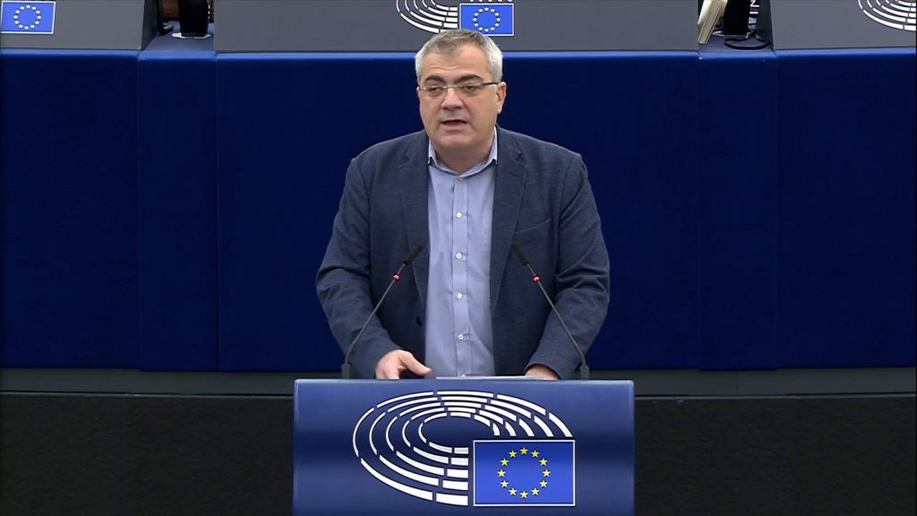 ΚΚΕ στο Ευρωκοινοβούλιο: «Τεράστιες οι ευθύνες κυβέρνησης και πρωθυπουργού για τις παρακολουθήσεις»