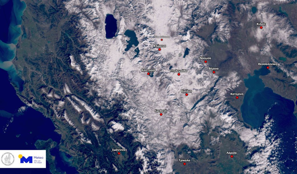 Η Δυτική Μακεδονία σκεπασμένη με χιόνι σε μια εντυπωσιακή δορυφορική φωτογραφία