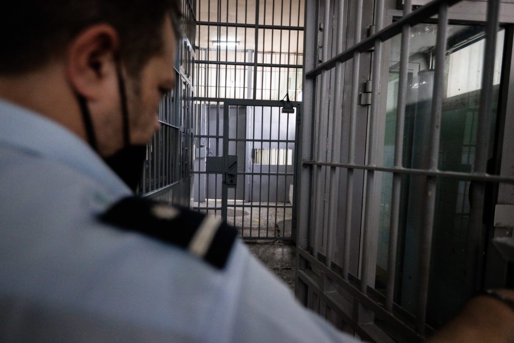 Εξέγερση κρατουμένων στις φυλακές Νιγρίτας – Επέμβαση από εξωτερική φρουρά και ΜΑΤ