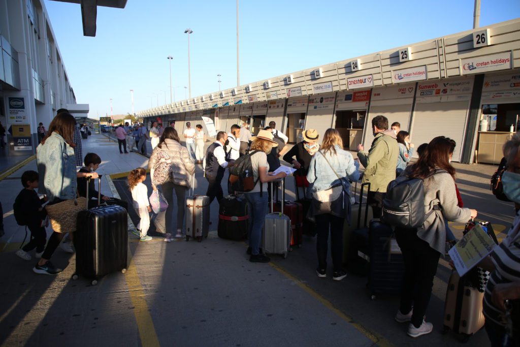Ηράκλειο: Κλειστό από τη Δευτέρα και για έξι ημέρες το αεροδρόμιο «Νίκος Καζαντζάκης»