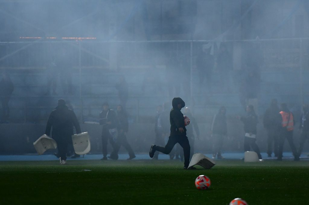 49 μέρες με κλειδωμένα γήπεδα