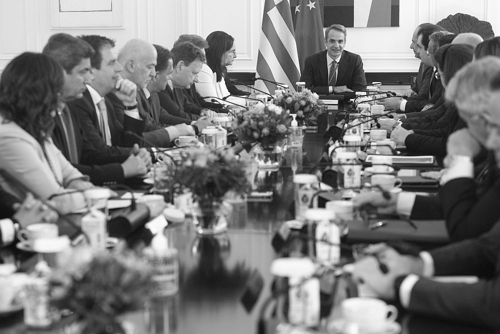 Σε ελεύθερη πτώση τα ποσοστά της ΝΔ