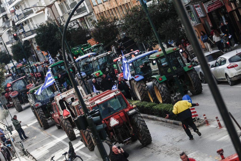 Αγρότες: Τα τρακτέρ έρχονται στην Αθήνα – Μετωπική με την κυβέρνηση Μητσοτάκη