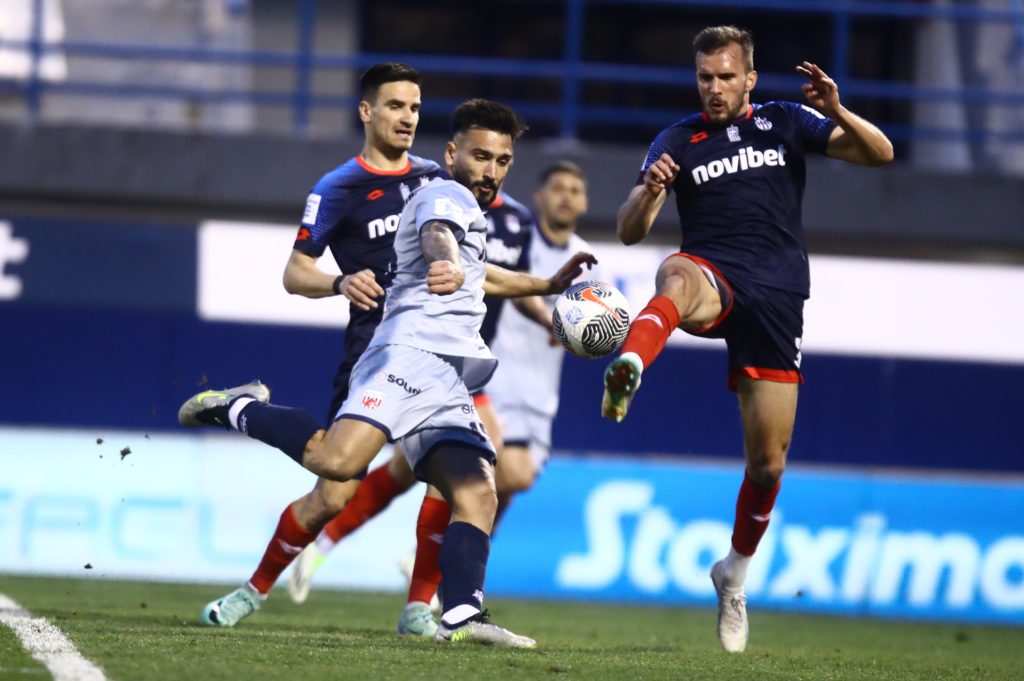Κηφισιά – Βόλος 0-0: «Σόου» και αποβολή Μπέου και καταγγελία Τετέι για ρατσιστικό σχόλιο σε βάρος του