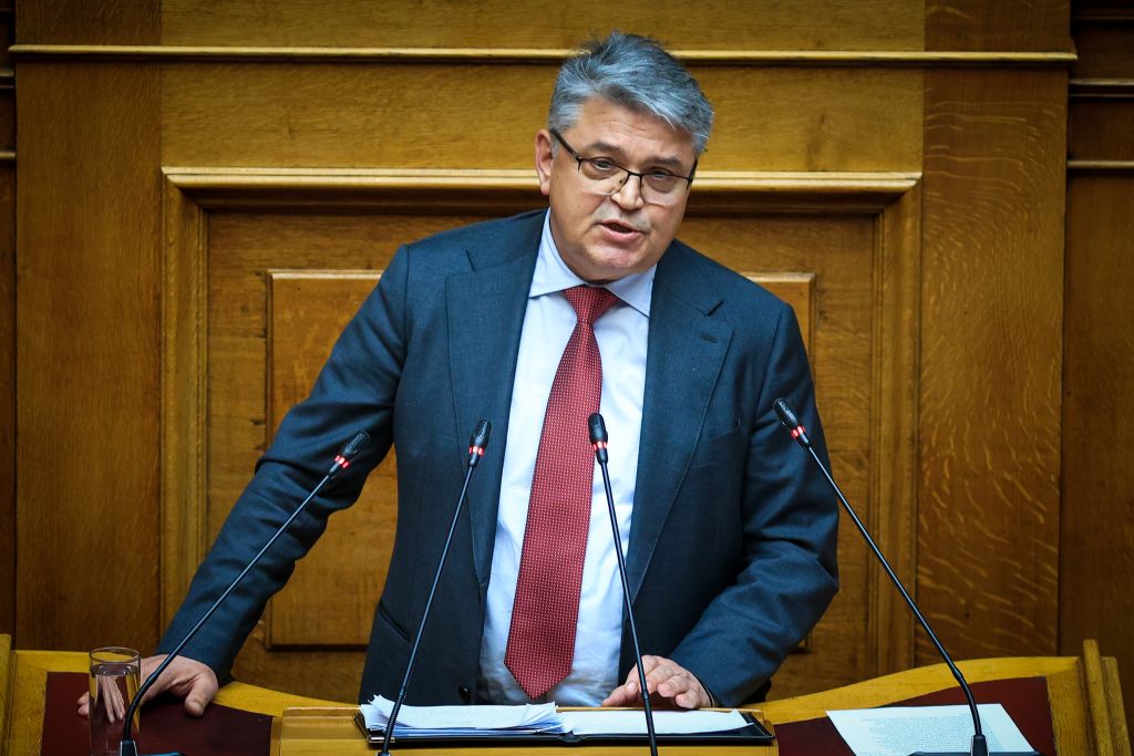 Νατσιός: Τρικυμία εν κρανίω στη Βουλή – Ειρωνεύτηκε τον Τάιλερ για να επιτεθεί στη ΝΔ και έντονη αντίδραση Γεροβασίλη