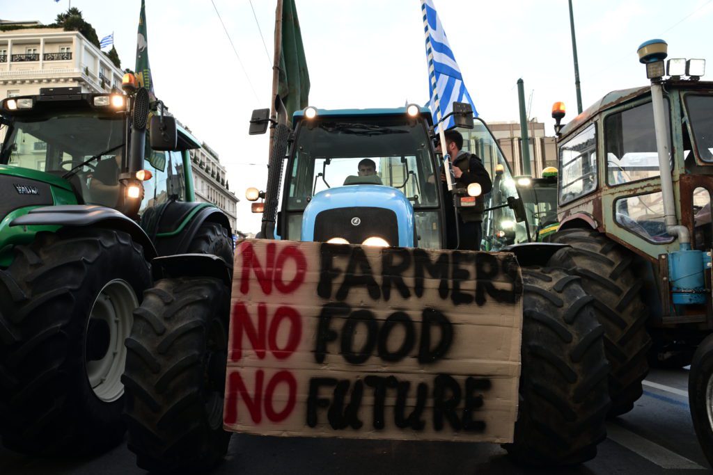 Συλλαλητήριο αγροτών στο Σύνταγμα:  «Εάν δεν δωθούν λύσεις ο αγώνας θα συνεχιστεί»