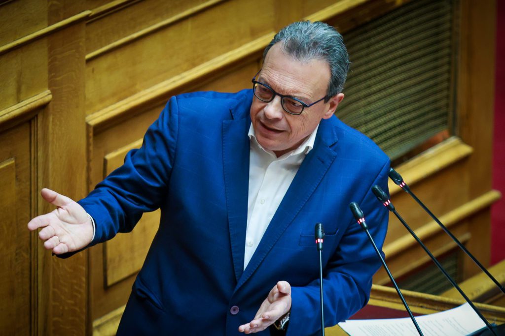 Φάμελλος για παράταση ασυλίας τραπεζιτών: «Ποιο “πλυντήριο” θέλετε να υπηρετήσετε πάλι κ. Φλωρίδη»