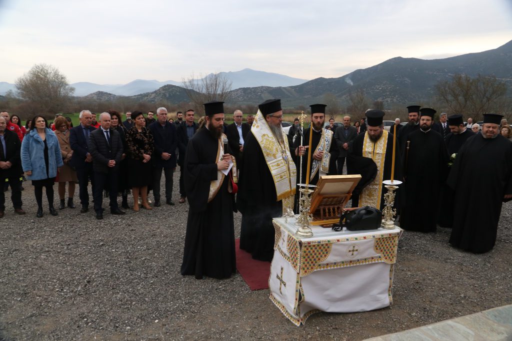 Τέμπη: Τα «μαζεύει» τώρα ο Μητροπολίτης Λάρισας για το «σιωπητήριο»