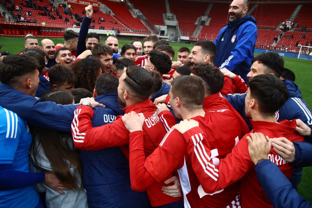 Youth League: Η Κ-19 του Ολυμπιακού στους «8» με ανατροπή επί της Λανς – Δείτε τα πέναλτι (Video)