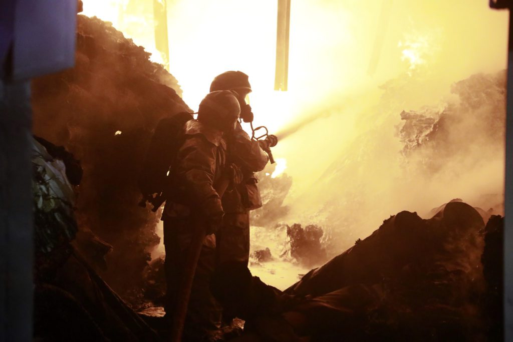 Κένυα: 300 τραυματίες από πυρκαγιά εξαιτίας έκρηξης αερίου στο Ναϊρόμπι – Συγκλονιστικές εικόνες (Videos)