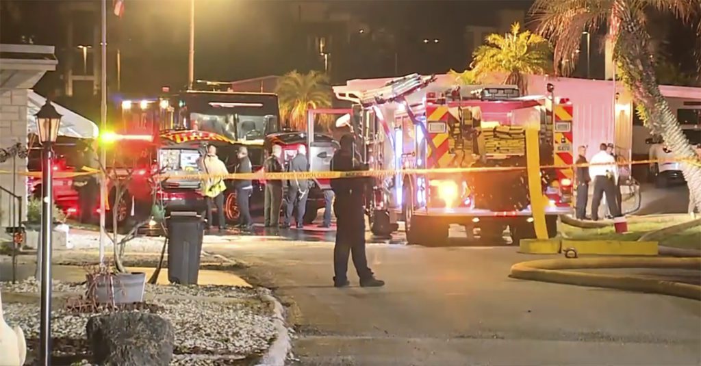 Φλόριντα: Δύο νεκροί, επτά τραυματίες σε πυροβολισμούς που ξέσπασαν σε μπαρ