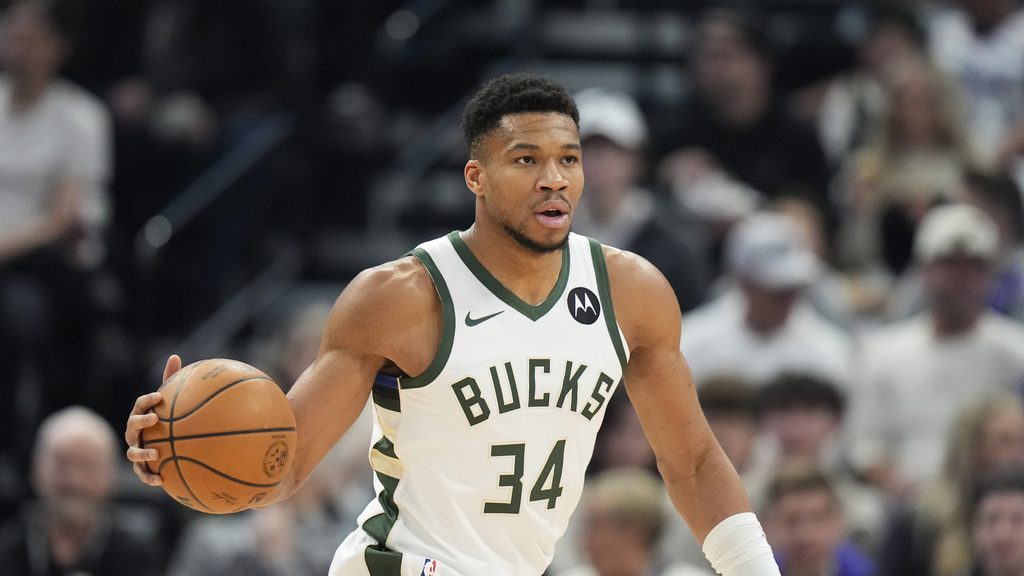 NBA: Δεύτε λάβετε… μπάσκετ – Ο Γιάννης ρίχνεται στη μάχη των πλέι οφ με τους Μπακς – Τι ώρα ξεκινάει ο αγωνας