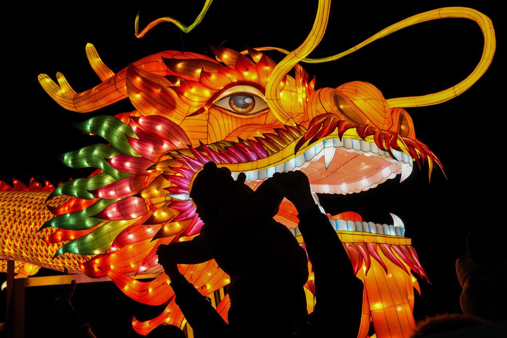 Η Κίνα υποδέχεται τη Χρονιά του Δράκου: Η ιστορία, τα έθιμα και το «baby boom»