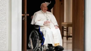 Στο νοσοκομείο ο Πάπας Φραγκίσκος &#8211; Τι συνέβη
