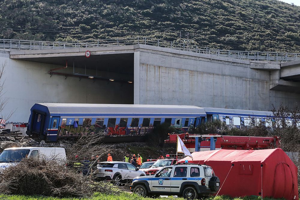 Θίχτηκε η Δικαιοσύνη από τα δημοσιεύματα για τα Τέμπη αλλά όχι από το ψήφισμα – «χαστούκι» για το Κράτος Δικαίου στην Ελλάδα