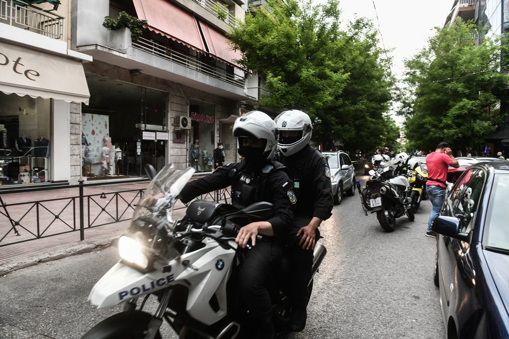 Αστυνομικός αποχώρησε από την ΕΛΑΣ με καταθέσεις… 3,5 εκατ. ευρώ (Video)