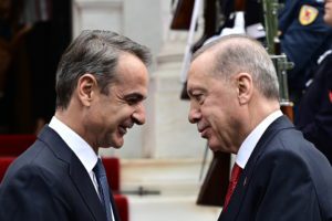 Γιάννης Βαληνάκης: Ο «γαλάζιος» πρώην υφυπουργός αμφισβητεί την «ήπια» πολιτική Μητσοτάκη απέναντι στην Τουρκία