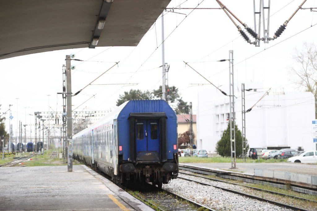 Hellenic Train: Σταματούν τα δρομολόγια Αθήνας – Χαλκίδας λόγω διακοπής της ηλεκτροδότησης