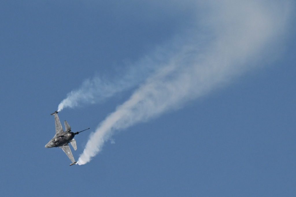 Συναγερμός στη Χαλκιδική: Πτώση F-16 στη νήσο Ψαθούρα – Οι πρώτες πληροφορίες