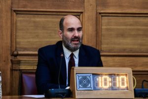 Εξεταστική για τα Τέμπη: Ο Μαρκόπουλος «δίνει» το Συμβούλιο Εφετών Λάρισας για τη λειψή δικογραφία