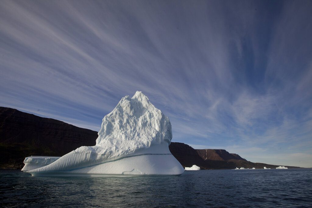 Η Αρκτική θα γίνει «μπλε» από «λευκή»: SOS από τους επιστήμονες για καλοκαίρια χωρίς θαλάσσιο πάγο