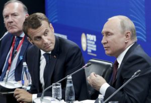 Παρίσι για Πούτιν: «Να μην είναι ανεύθυνος»