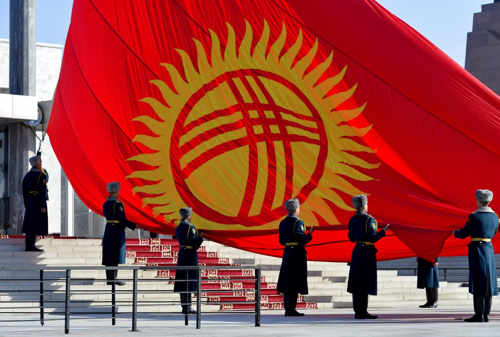 Κιργιστάν: Επιστρέφει στην εξόρυξη ουρανίου ενώ η Ρωσία κατασκευάζει πυρηνικό σταθμό