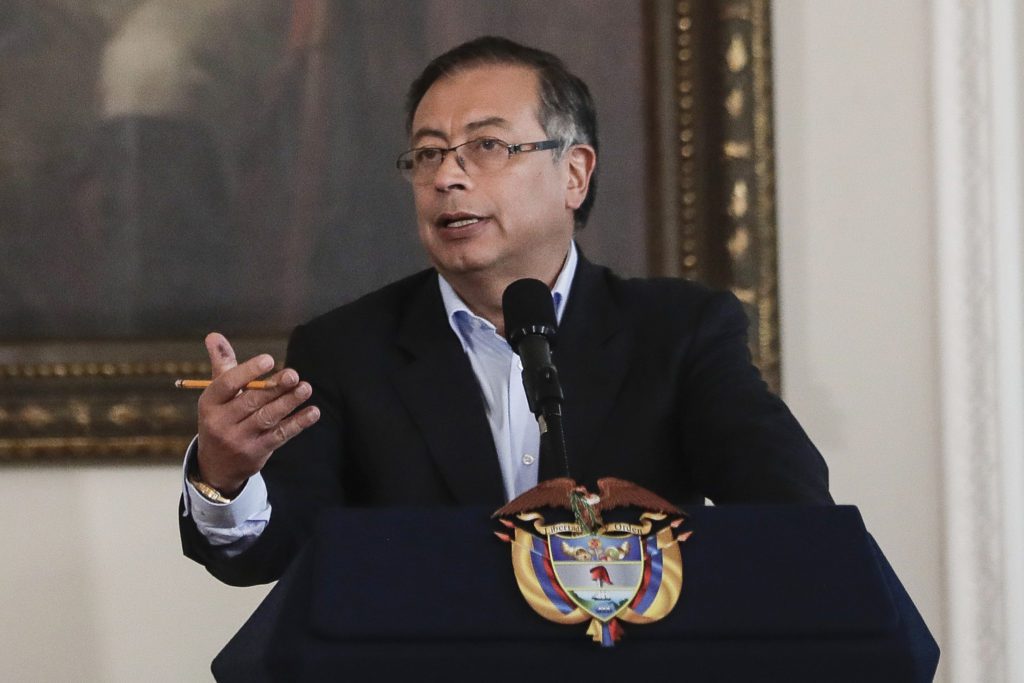 Κολομβία: «Διαπραγματεύσεις» του Προέδρου της χώρας με το μεγαλύτερο καρτέλ ναρκωτικών