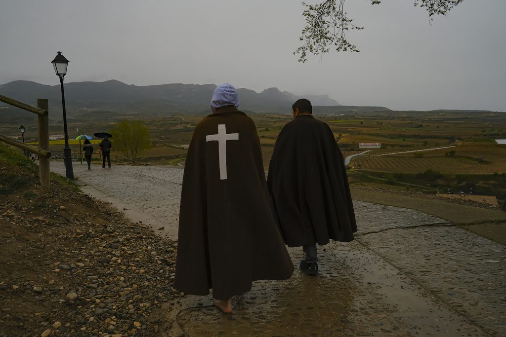 Ισπανία: Το Πάσχα των Καθολικών ακυρώνεται λόγω… καταιγίδων – Έρχονται μετά από μήνες ξηρασίας