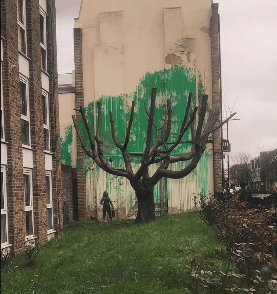 Banksy: Βανδάλισαν το νέο έργο του στο Λονδίνο (Photo)