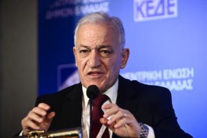 ΚΕΔΕ: Επανεξελέγη πρόεδρος ο Λάζαρος Κυρίζογλου