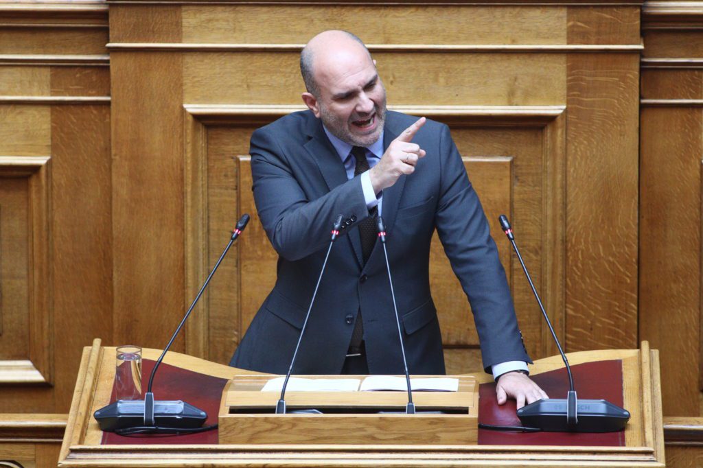 Βουλή: Ζήτησε και τα ρέστα ο Μαρκόπουλος για όσα έκανε στην Εξεταστική
