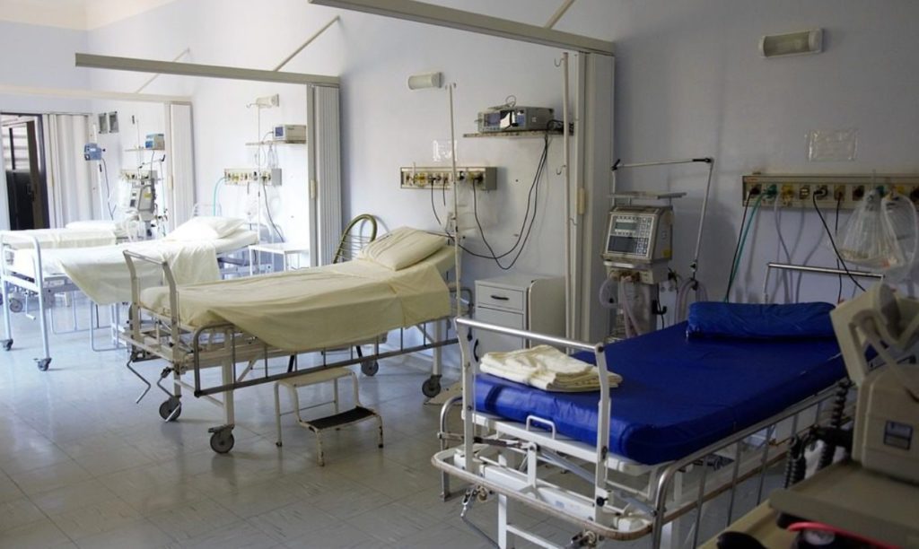 Καλαμάτα: Νέο κρούσμα μηνιγγίτιδας, μαθητής λυκείου στο νοσοκομείο