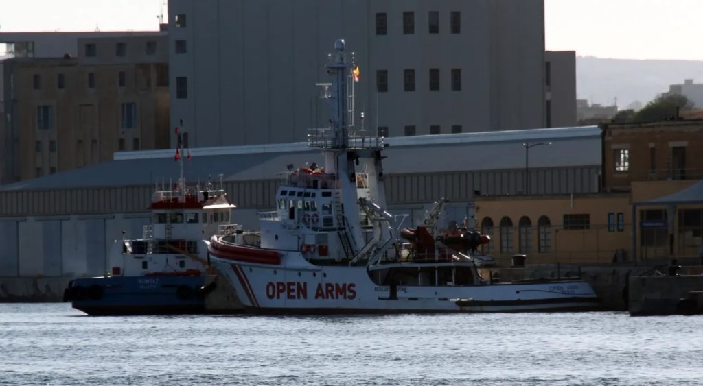 Γάζα: Απέπλευσε από τη Λάρνακα το πρώτο πλοίο – Μεταφέρει 200 τόνους τρόφιμα