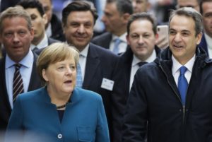 Δύο υπουργοί του Μητσοτάκη στην έρευνα που οδήγησε σε παραίτηση τον αντιπρόεδρο του Ελληνογερμανικού Επιμελητηρίου